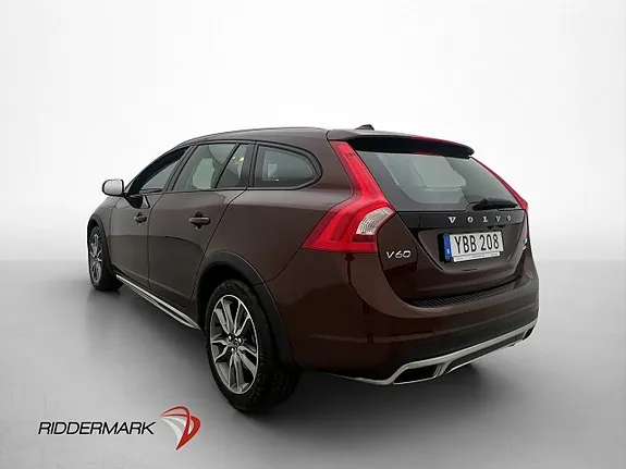 Volvo V60 Cross Country 2016 photo 5