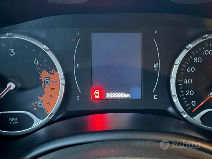 Jeep Renegade 2016 photo 3