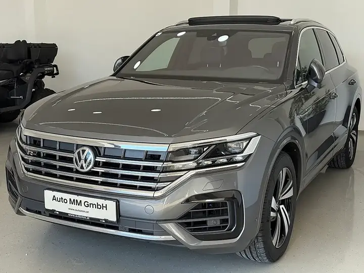 Volkswagen Touareg 2019 photo 2