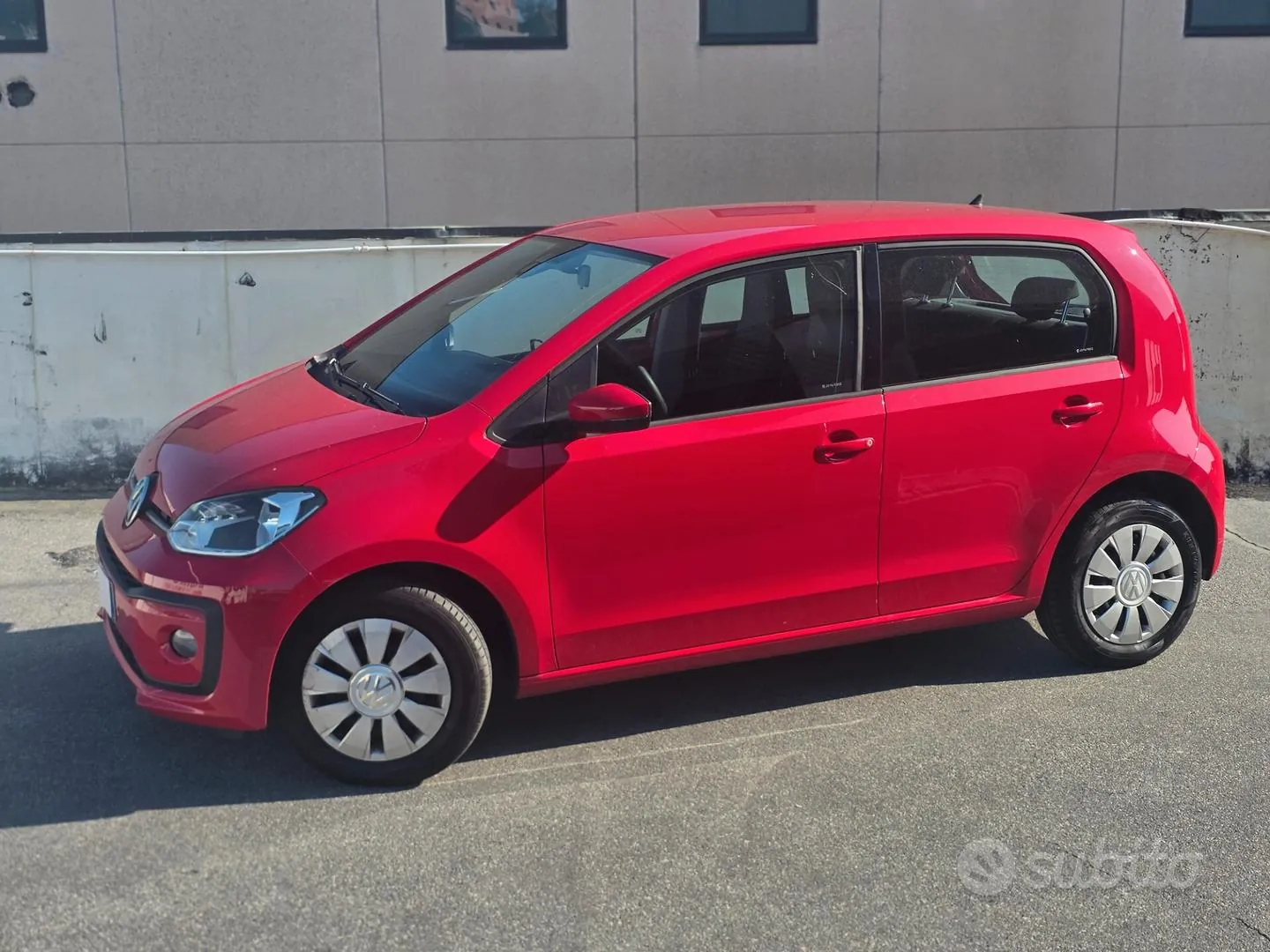 Volkswagen Up 2017 photo 3