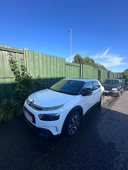 Citroen C4 Cactus 2021 photo 2