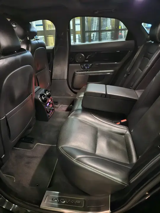 Jaguar Xj 2015 photo 4