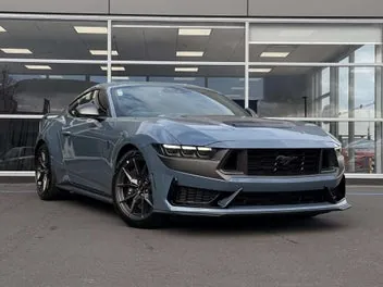 Ford Mustang 2026 photo 2