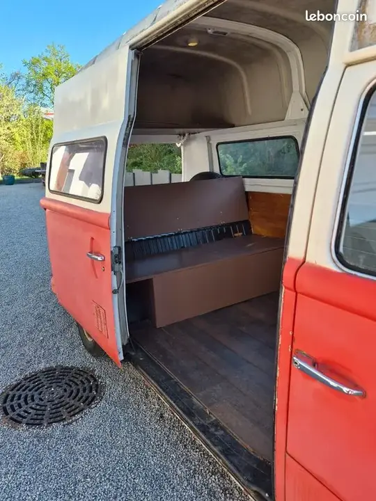 Volkswagen Combi 1975 photo 3