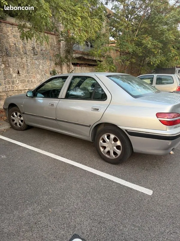 Peugeot 406 2000 photo 2