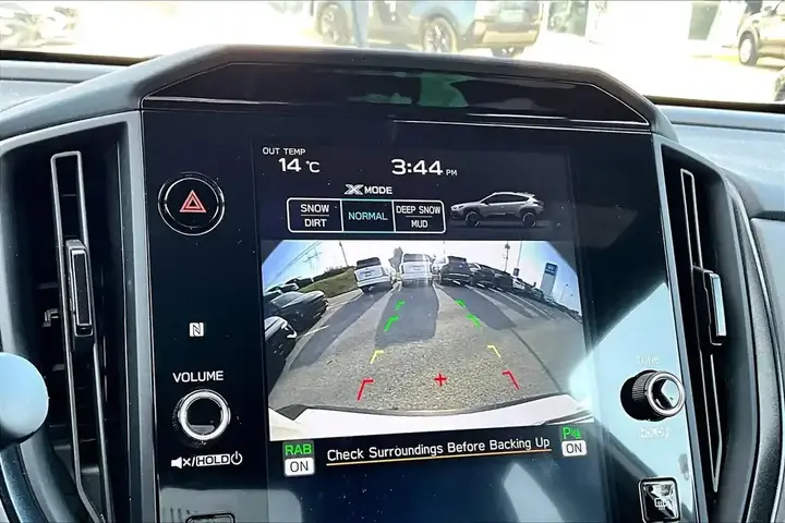Subaru Crosstrek 2024 photo 2