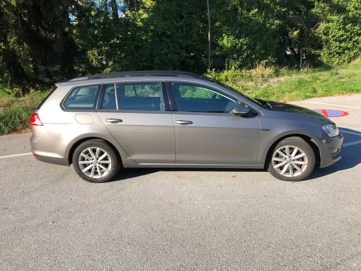 Volkswagen Golf 2015 photo 2