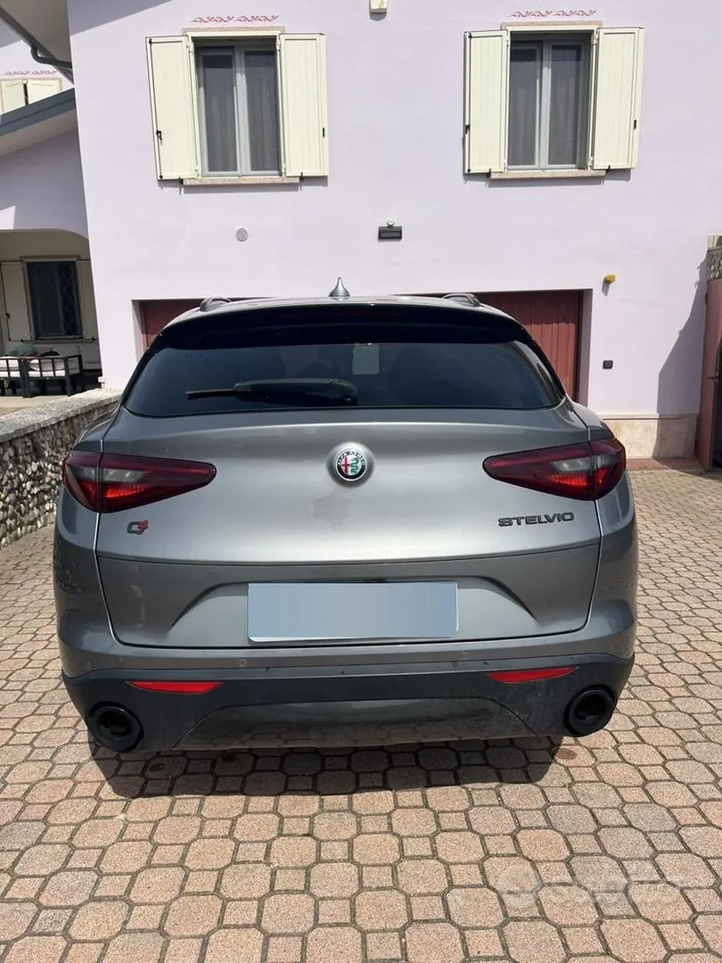 Alfa Romeo Stelvio 2019 photo 3