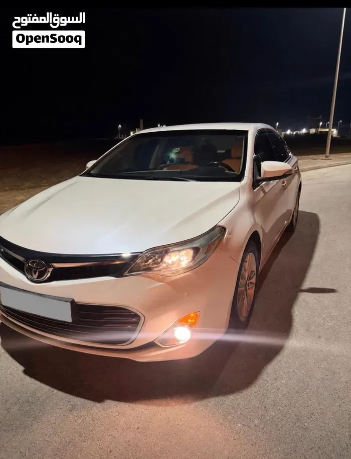Toyota Avalon 2015 photo 3