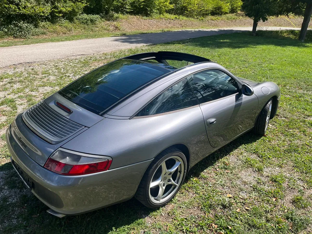 Porsche 911 2002 photo 3