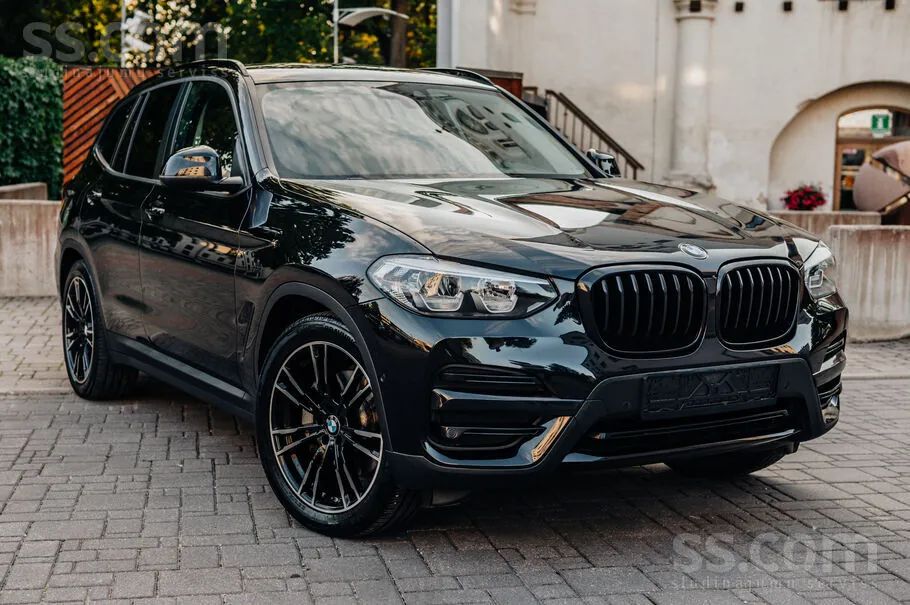 BMW X3 2021 photo 2