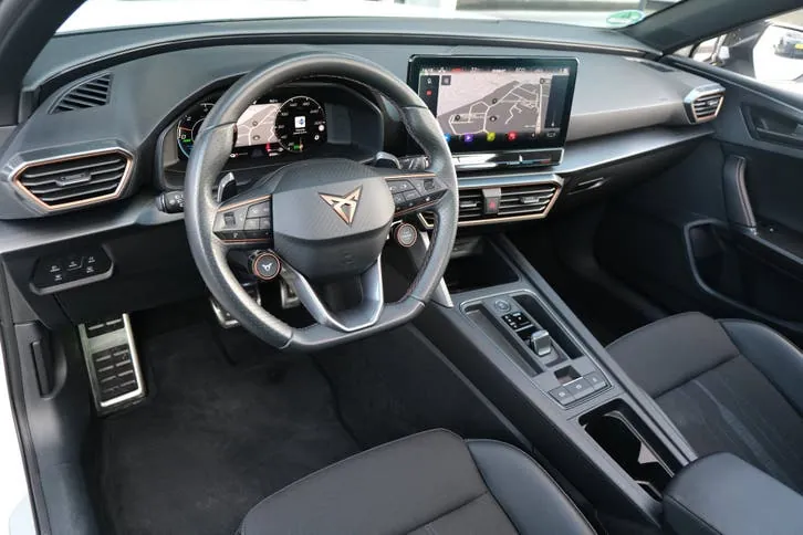 Cupra Leon 2022 photo 3