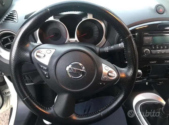Nissan Juke 2010 photo 5