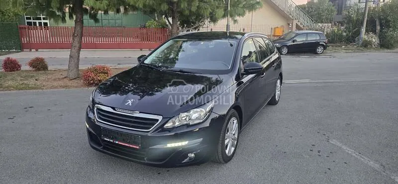 Peugeot 308 2017 photo 2