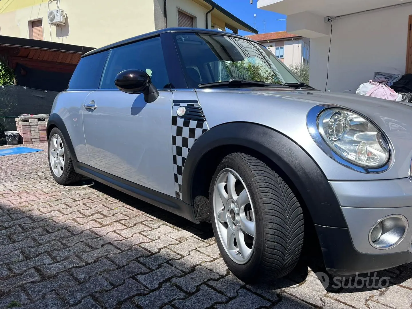 Mini Mini Cooper R56 2008 photo 2