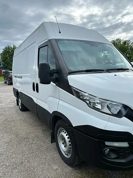 Iveco Daily 2018 photo 5