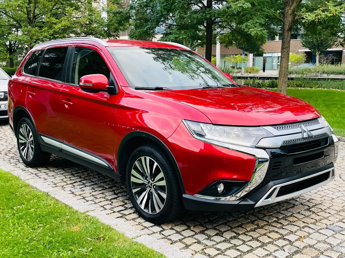Mitsubishi Outlander 2020 photo 4
