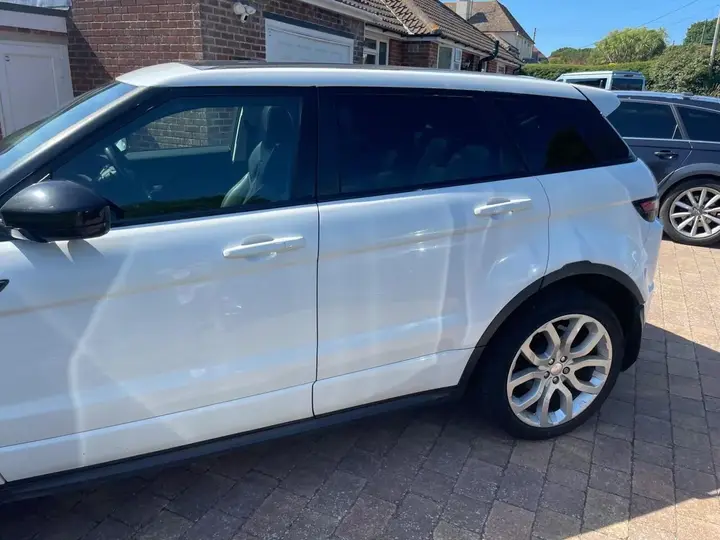Land Rover Range Rover Evoque 2014 photo 5
