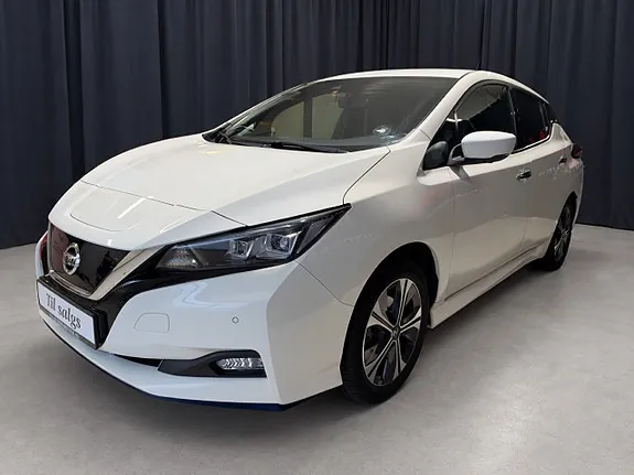 Nissan Leaf 2020 photo 2