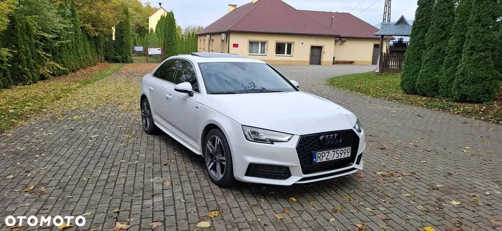 Audi A4 2018 photo 2