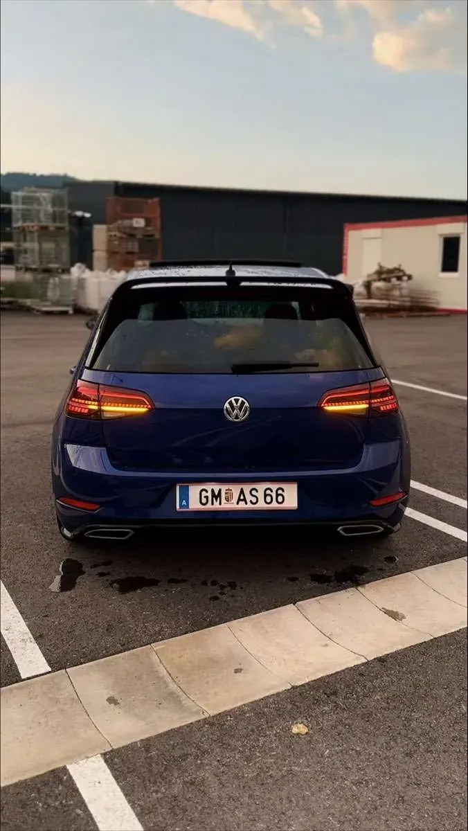Volkswagen Golf 2018 photo 2