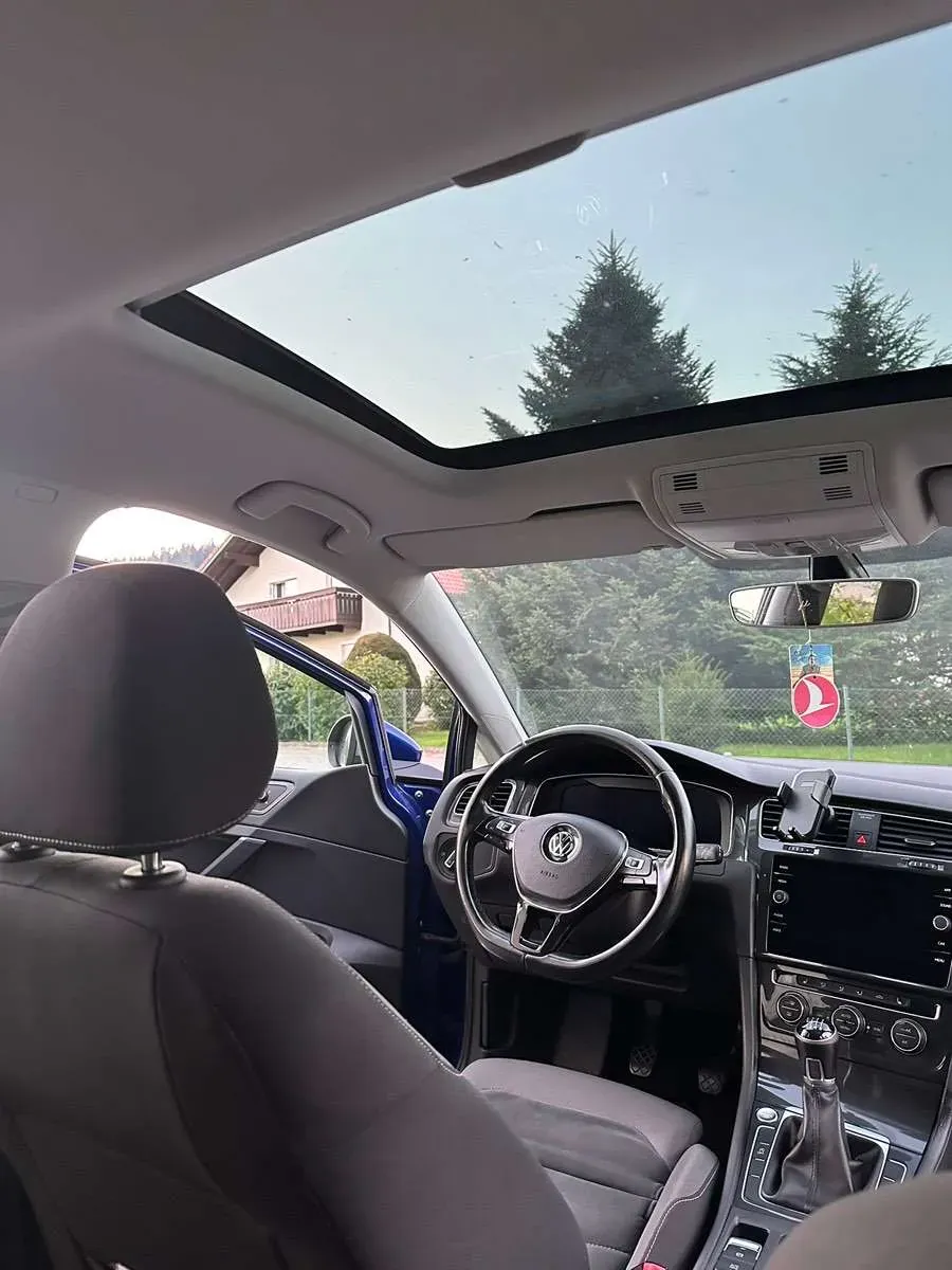 Volkswagen Golf 2018 photo 3