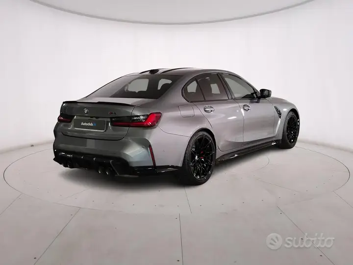 BMW M3 photo 2