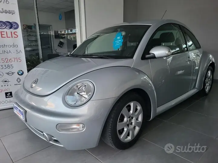 Volkswagen New Beetle 2006 photo 2