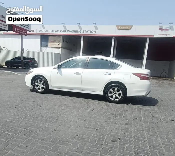 Nissan Altima 2017 photo 3