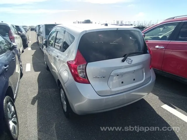 Nissan Note X 2014 photo 3