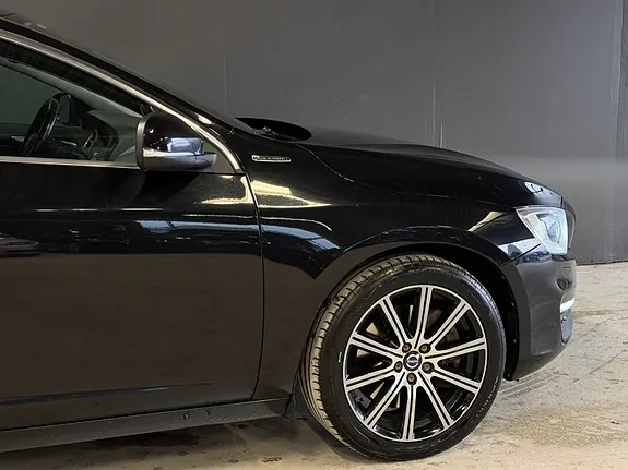 Volvo V60 2015 photo 5