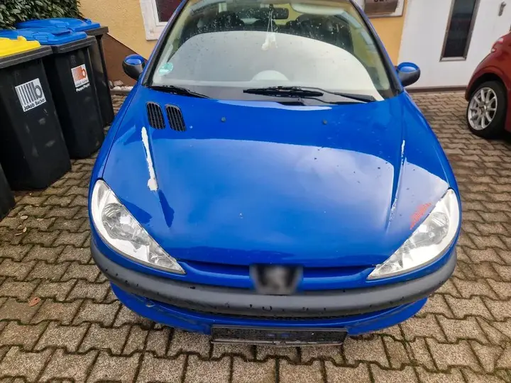 Peugeot 206