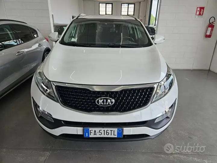 Kia Sportage 2015 photo 2