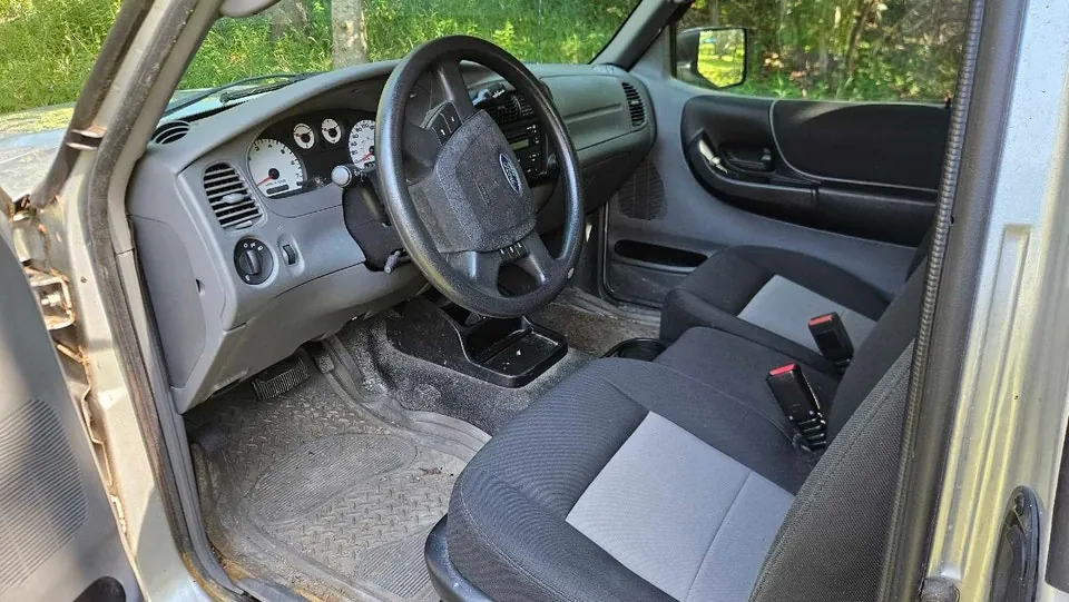 Ford Ranger 2010 photo 3