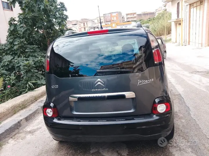 Citroen C3 Picasso 2017 photo 2