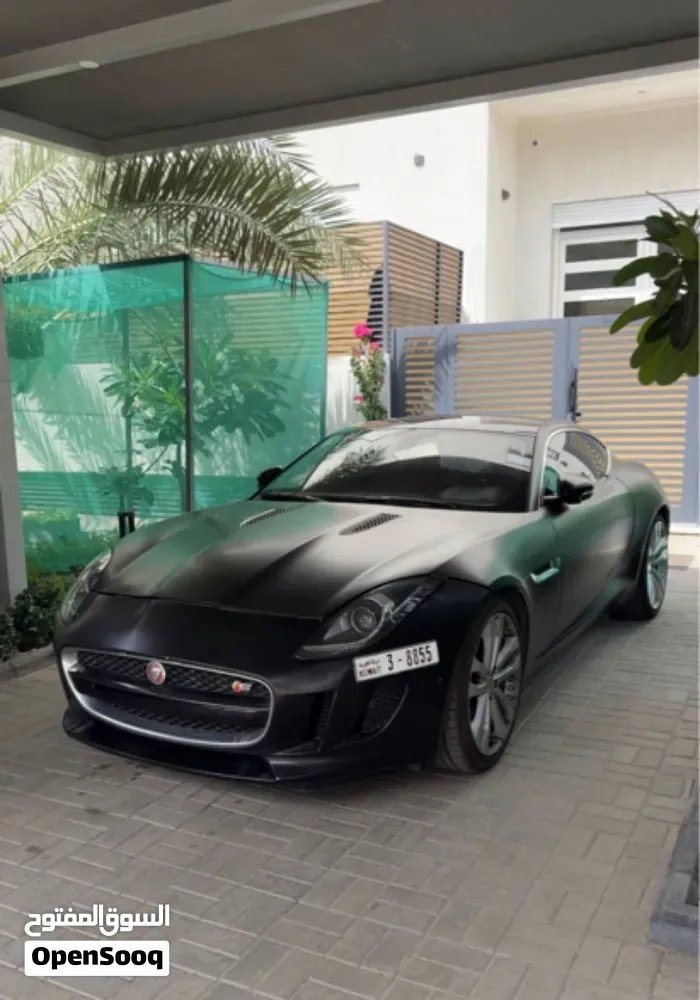Jaguar F-Type 2015 photo 2