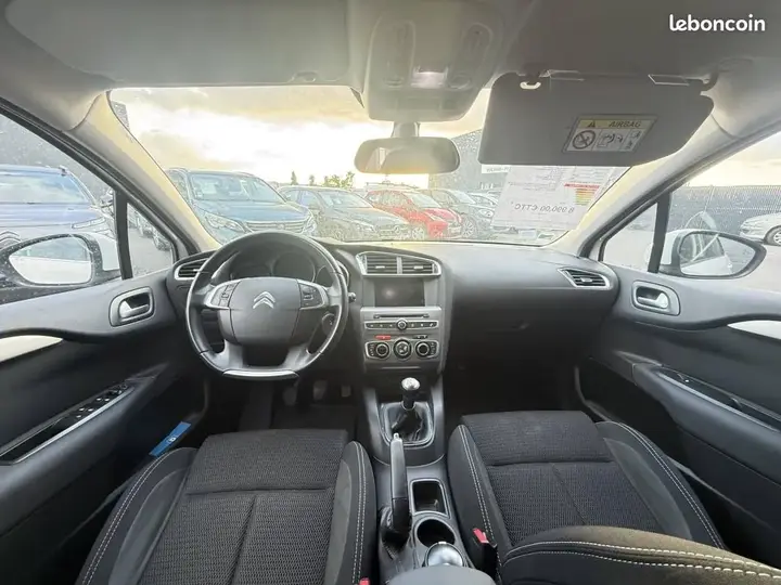 Citroen C4 2018 photo 4
