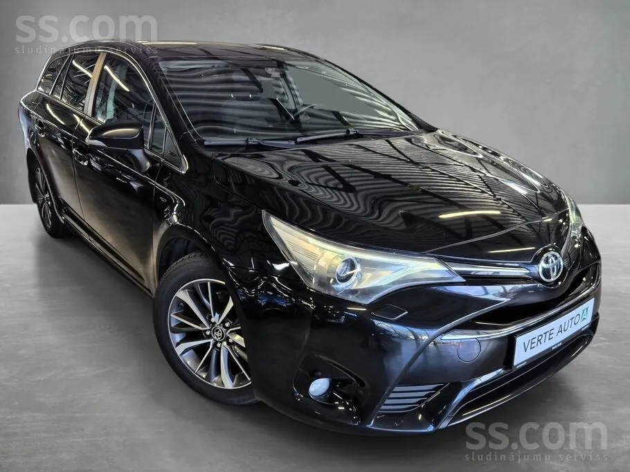 Toyota Avensis 2017 photo 3