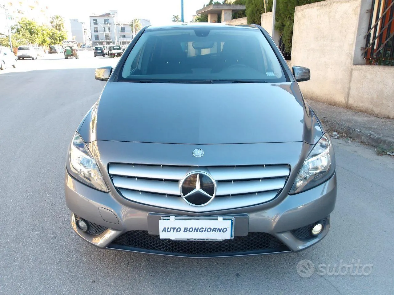 Mercedes-Benz B-Class 2014 photo 2