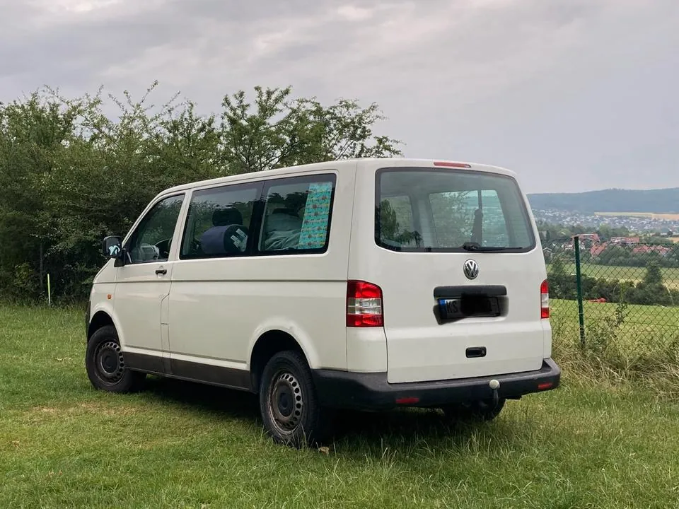 Volkswagen T5 Bus