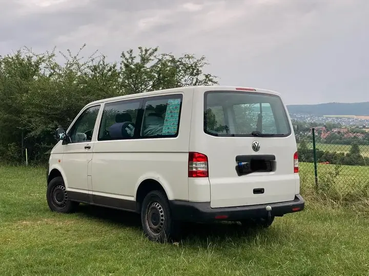 Volkswagen T5 Bus