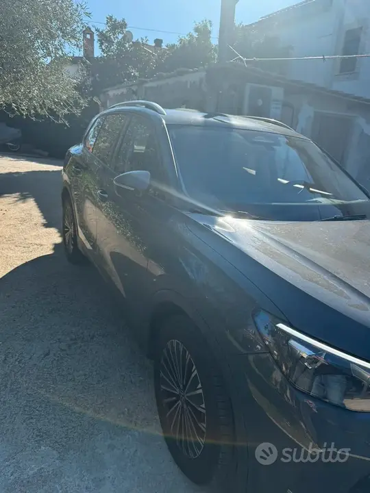 Volkswagen Tiguan 2025 photo 3