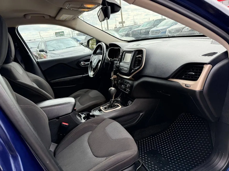 Jeep Cherokee 2016 photo 5