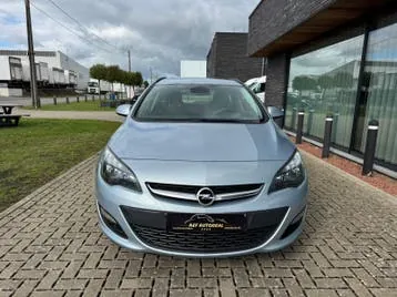 Opel Astra 2015 photo 2