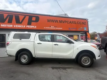 Mazda Bt-50 2014 photo 4