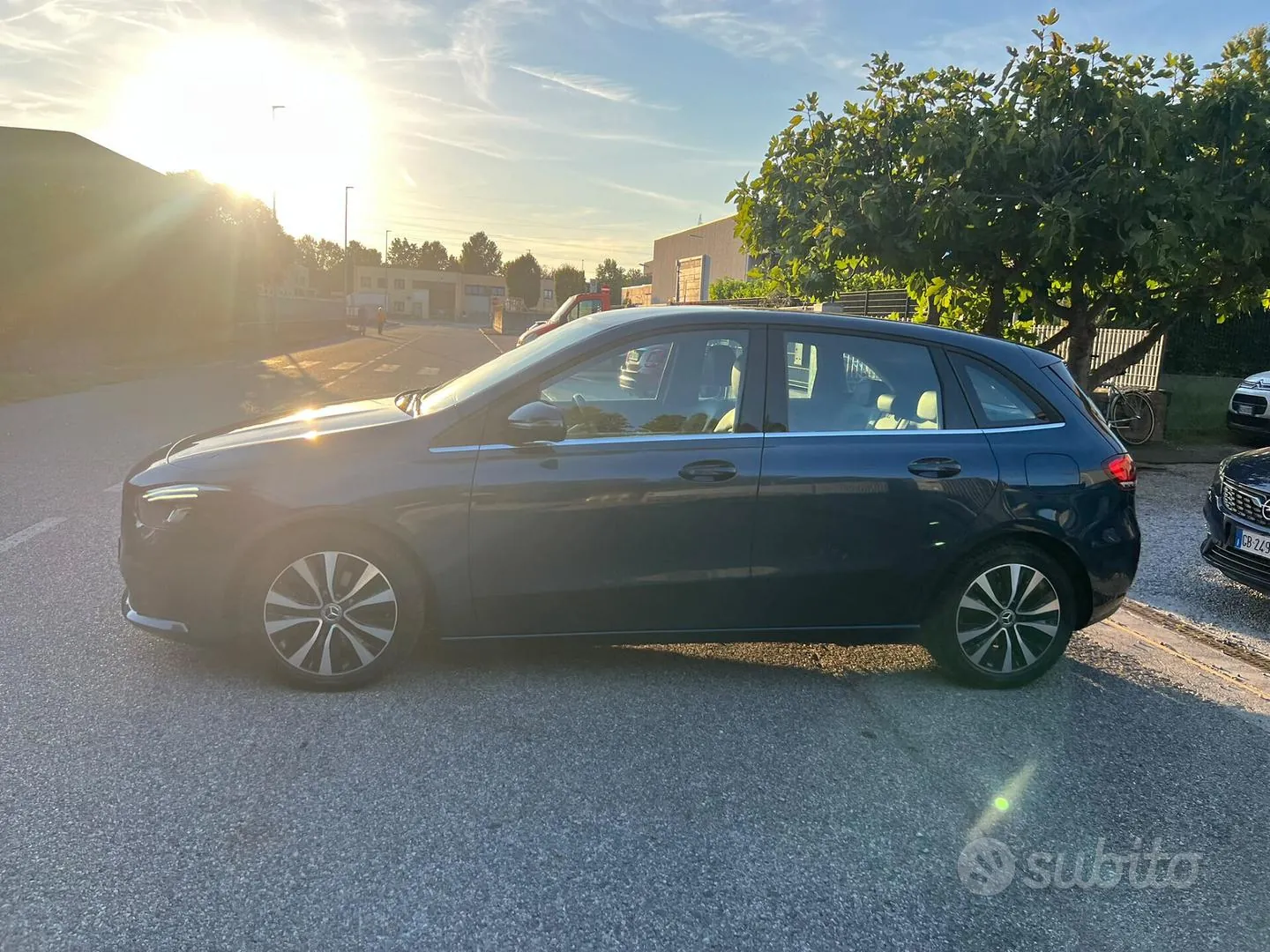 Mercedes-Benz B 180 2022 photo 3