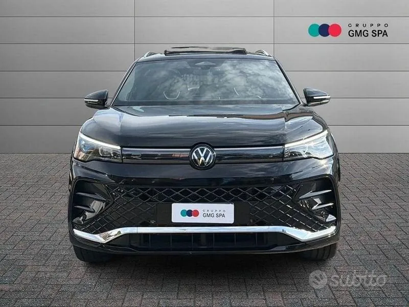 Volkswagen Tiguan 2026 photo 2