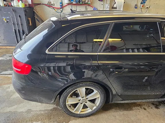 Audi A4 2012 photo 5