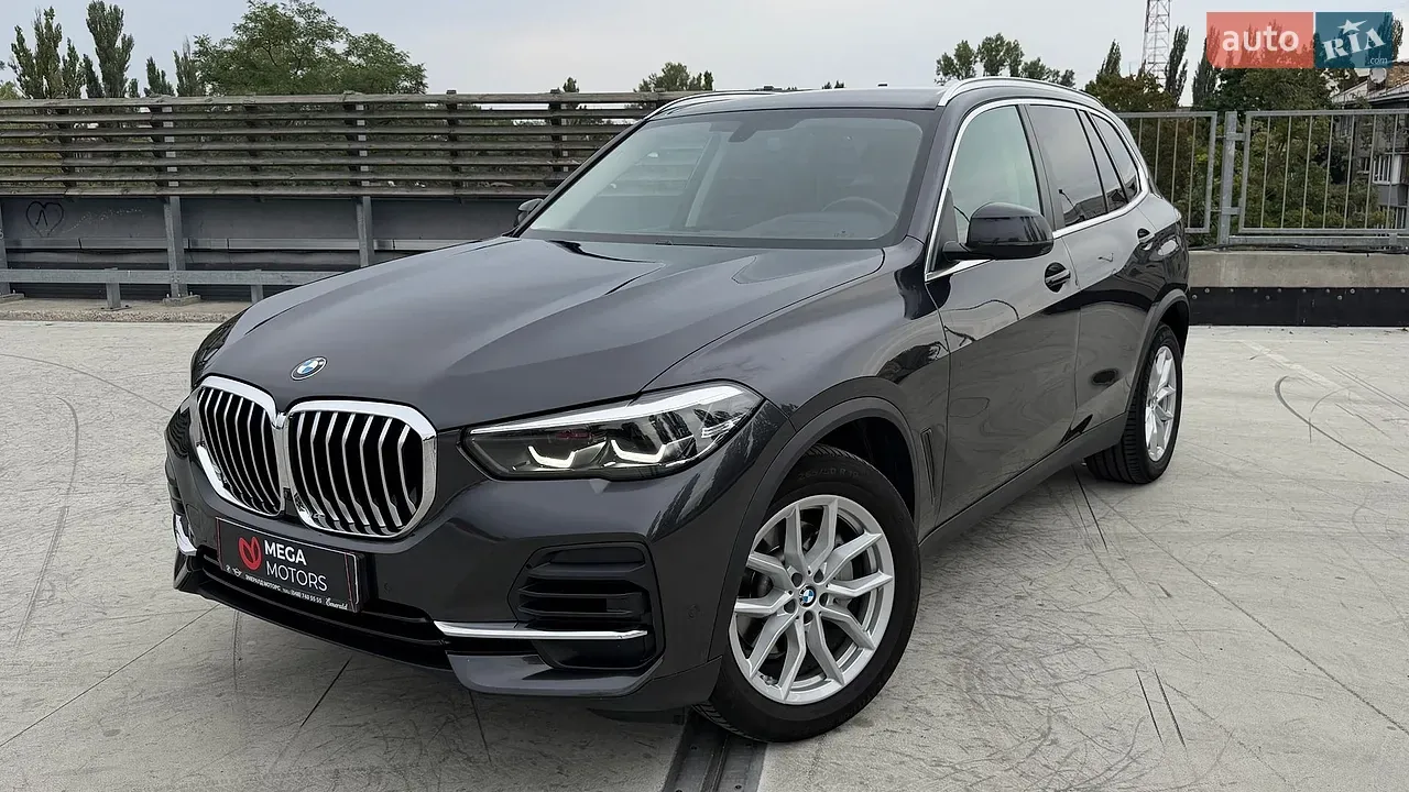 BMW X5 2022 photo 2