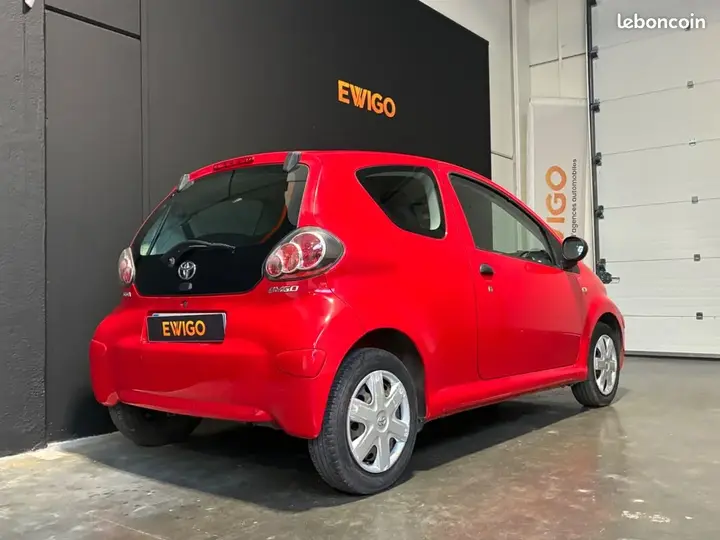 Toyota Aygo 2011 photo 3